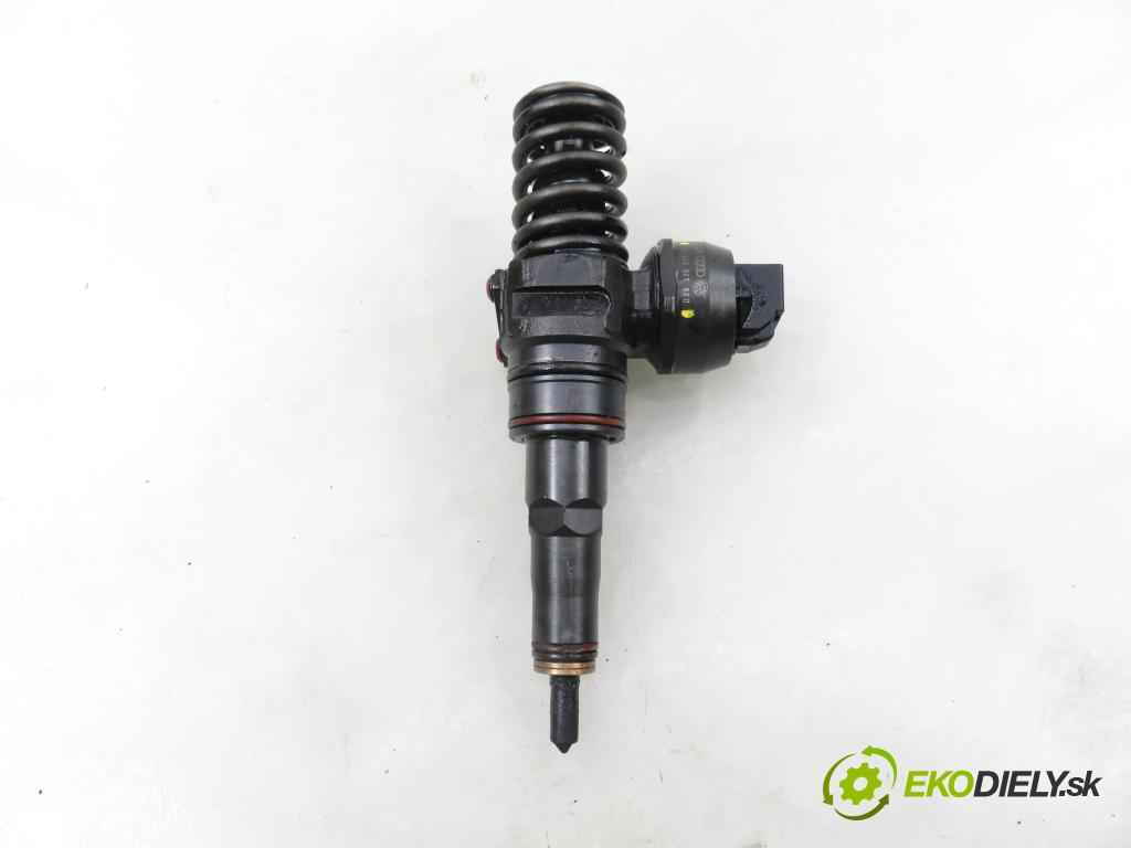 FORD GALAXY (WGR) VAN 2002 85,00 1.9 TDI PD 115 - AUY 1896,00 Vstrekovač 038130073AK ; 0414720038 (Vstrekovač paliva)