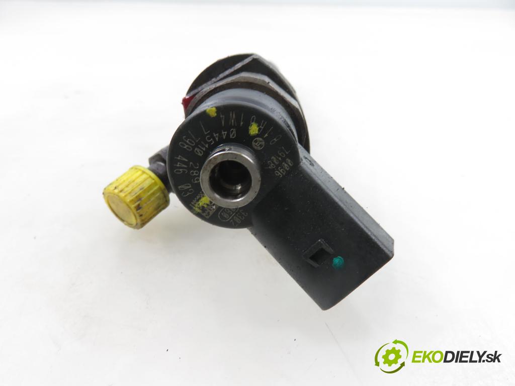 BMW 1 (E87) HB 2007 0,00 118 d - N47 D20 A 1995,00 vstrekovač 7798446 ; 0445110289 (Vstrekovač paliva)