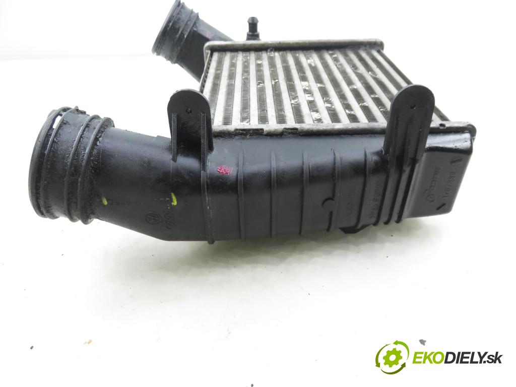 VW PASSAT B5.5 Variant (3B6) KOMBI 2001 74,00 1.9 TDI PD 101 - AVB 1896,00 chladič intercooler 8D0145805C