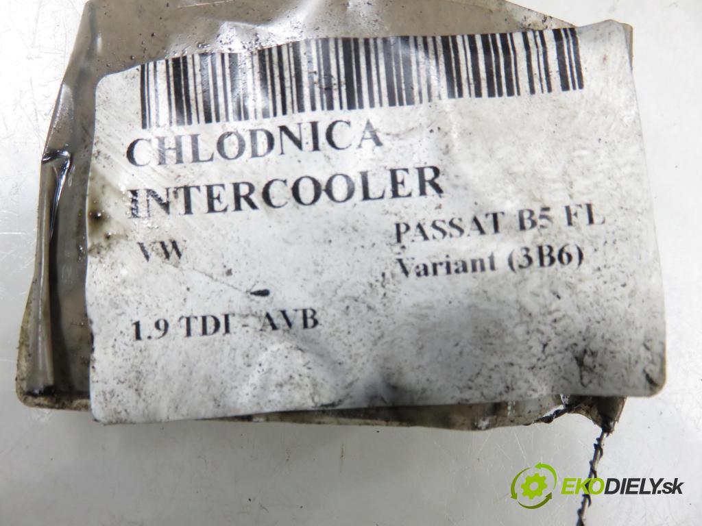 VW PASSAT B5.5 Variant (3B6) KOMBI 2001 74,00 1.9 TDI PD 101 - AVB 1896,00 chladič intercooler 8D0145805C