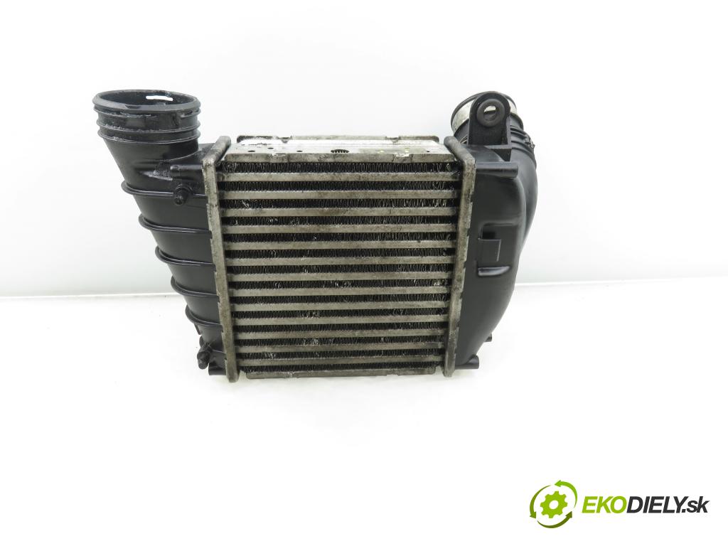 AUDI A3 (8L1) HB 2002 74,00 1.9 TDI - AXR 1896,00 chladič intercooler 1J0145803N ; 872999M