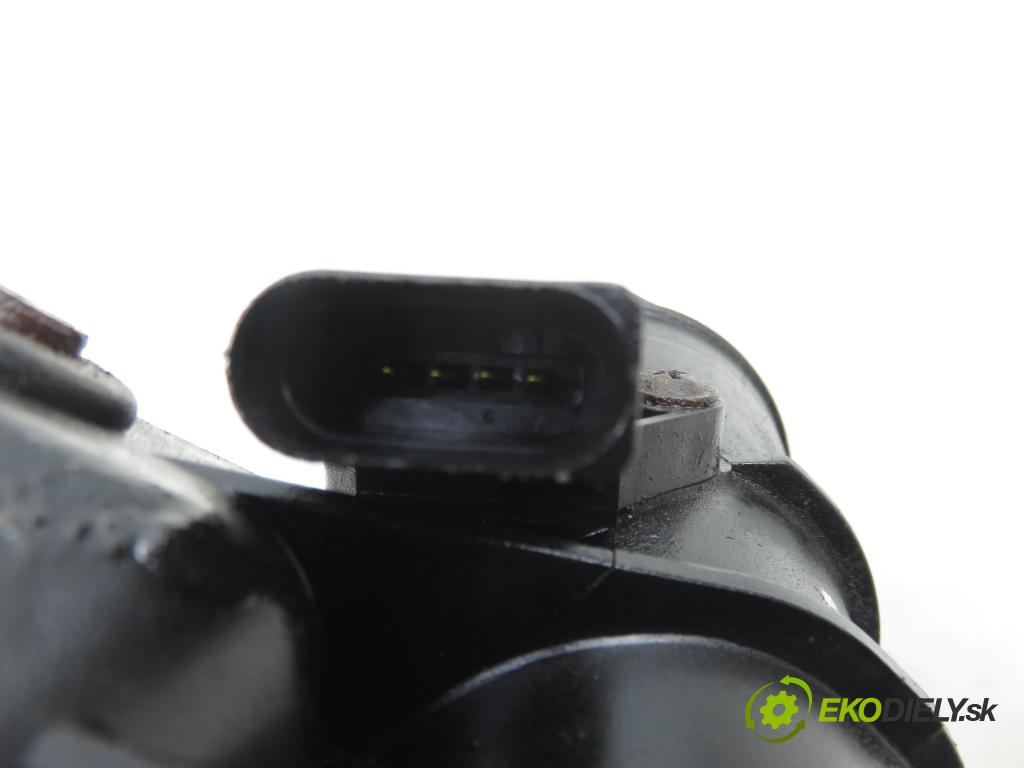 AUDI A3 (8L1) HB 2002 74,00 1.9 TDI - AXR 1896,00 chladič intercooler 1J0145803N ; 872999M