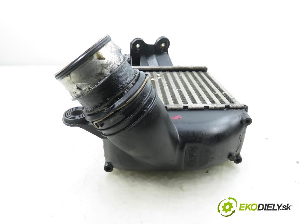 AUDI A3 (8L1) HB 2002 74,00 1.9 TDI - AXR 1896,00 chladič intercooler 1J0145803N ; 872999M