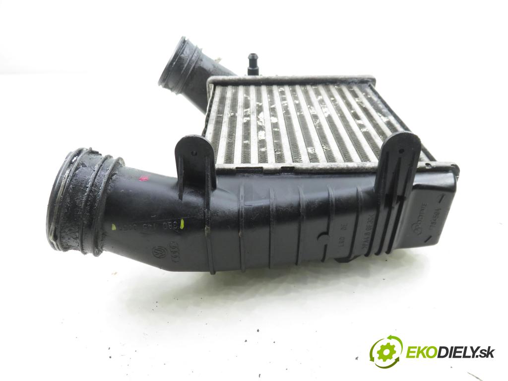 VW PASSAT B5.5 Variant (3B6) KOMBI 2001 96,00 1.9 TDI PD 130 - AVF 1896,00 chladič intercooler 3B0145805D