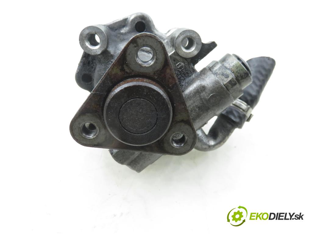 AUDI A4 (8D2, B5) SEDAN 2000 81,00 1.9 TDI quattro - AFN 1896,00 Pumpa servočerpadlo 8D0145177Q (Servočerpadlo)