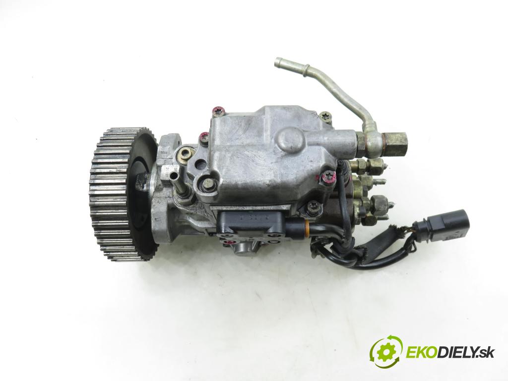VW GOLF IV (1J1) HB 1999 66,00 1.9 TDI 90 - ALH 1896,00 Pumpa vstrekovacia 038130107D ; 0460404977 (Vstrekovacie čerpadlo)