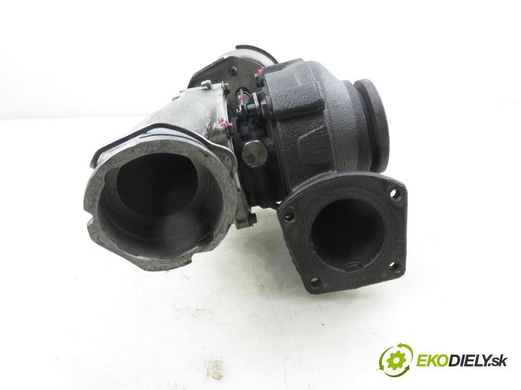 VW TRANSPORTER V Skrzynia (7HA, 7HH, 7EA, 7EH) FURGON 2006 96,00 2.5 TDI - AXD 2461,00 Turbodúchadlo 070145701K ; 7293252 (Turbodúchadlo (kompletné))