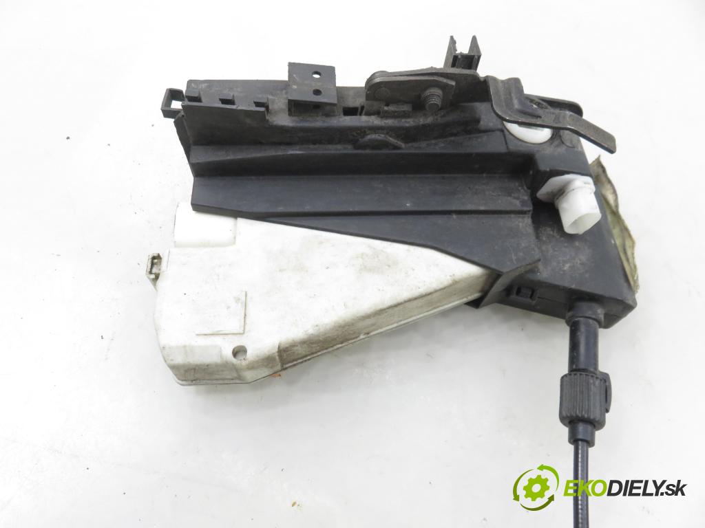 SEAT ALHAMBRA (7V8, 7V9) MINIVAN 2003 85,00 1.9 TDI PD 115 - AUY 1896,00 zámok PPE 93BG220A20DD