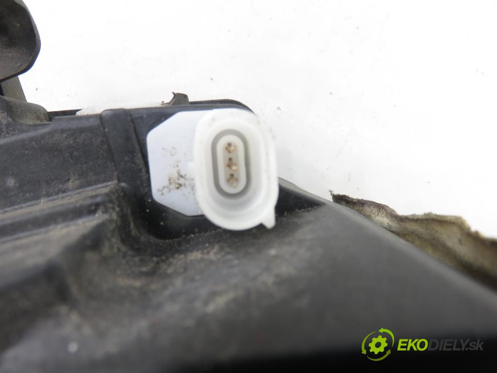 SEAT ALHAMBRA (7V8, 7V9) MINIVAN 2003 85,00 1.9 TDI PD 115 - AUY 1896,00 zámok PPE 93BG220A20DD