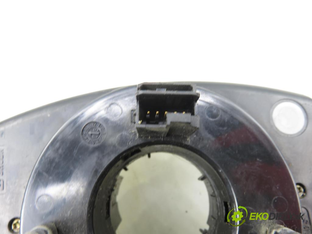 AUDI A6 Avant (4B5, C5) KOMBI 2003 125,00 2.4 quattro - BDV 2393,00 PÁSKA: air BAG 1J0959654AC