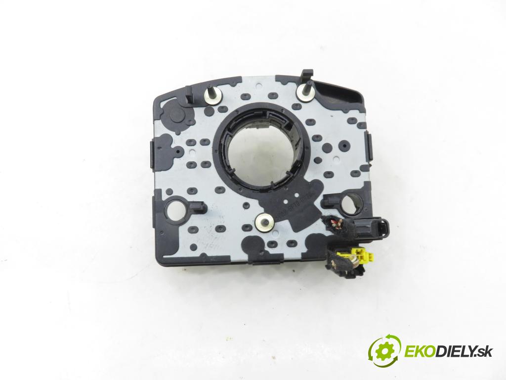 AUDI A6 Avant (4B5, C5) KOMBI 2003 125,00 2.4 quattro - BDV 2393,00 PÁSKA: air BAG 1J0959654AC