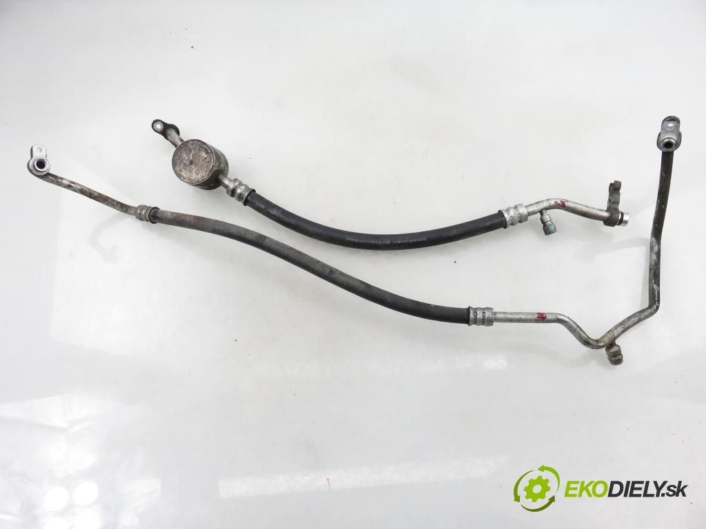 SUZUKI GRAND VITARA II (JT, TE, TD) SUV 2006 95,00 1.9 DDiS 129 4x4 - F9Q 264 1870,00 trubka klimatizace