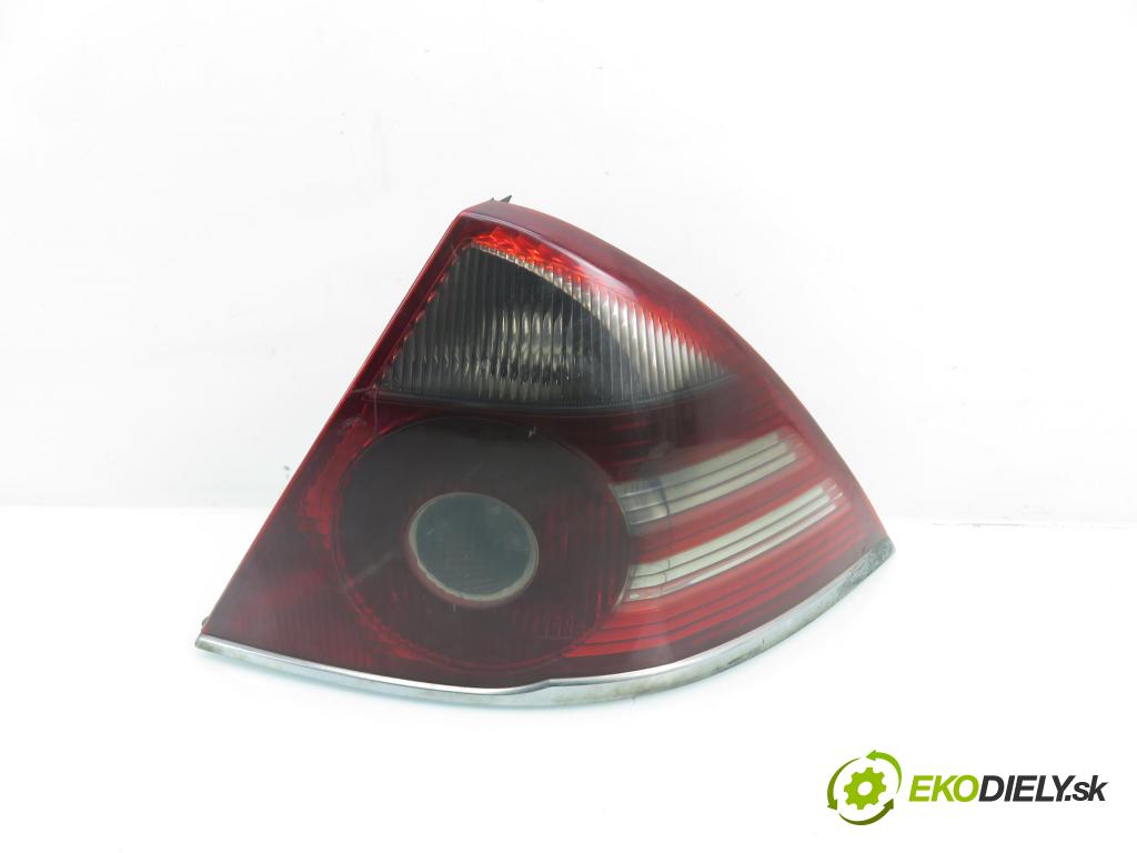 FORD MONDEO III (B5Y) LIFTBACK 2007 96,00 2.0 TDCi - FMBA 1998,00 světlo pravé zadní 6S7113404A