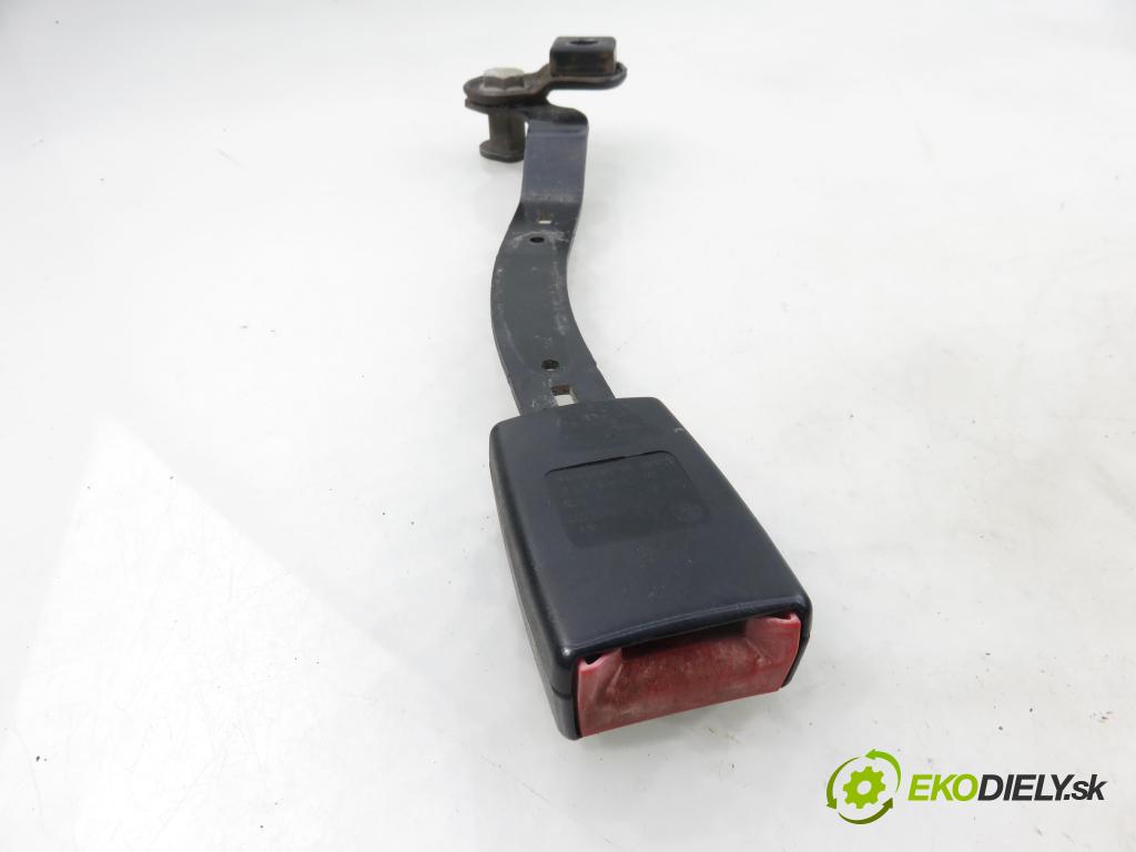 VW BORA (1J2) SEDAN 2002 66,00 1.9 TDI 90 - ALH 1896,00 držák BEZPEČNOST LP 1J4857705AA