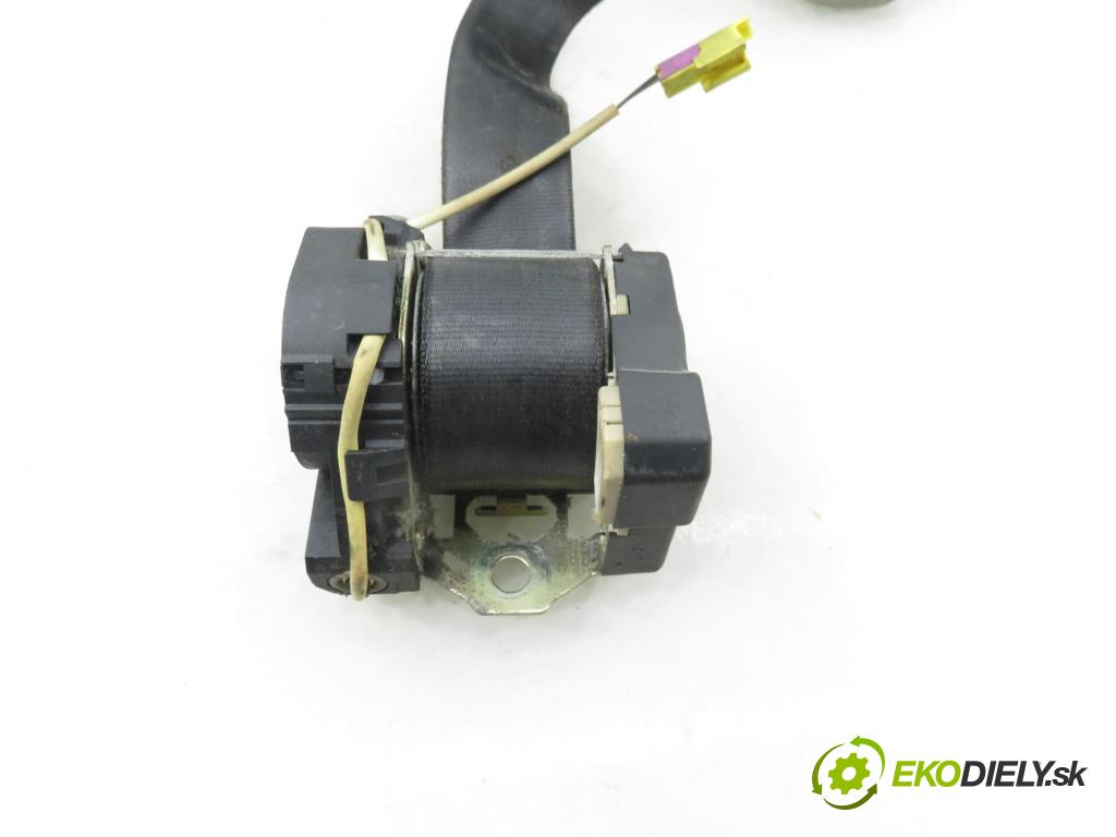 VW BORA (1J2) SEDAN 2002 66,00 1.9 TDI 90 - ALH 1896,00 držák BEZPEČNOST LP 1J4857705AA