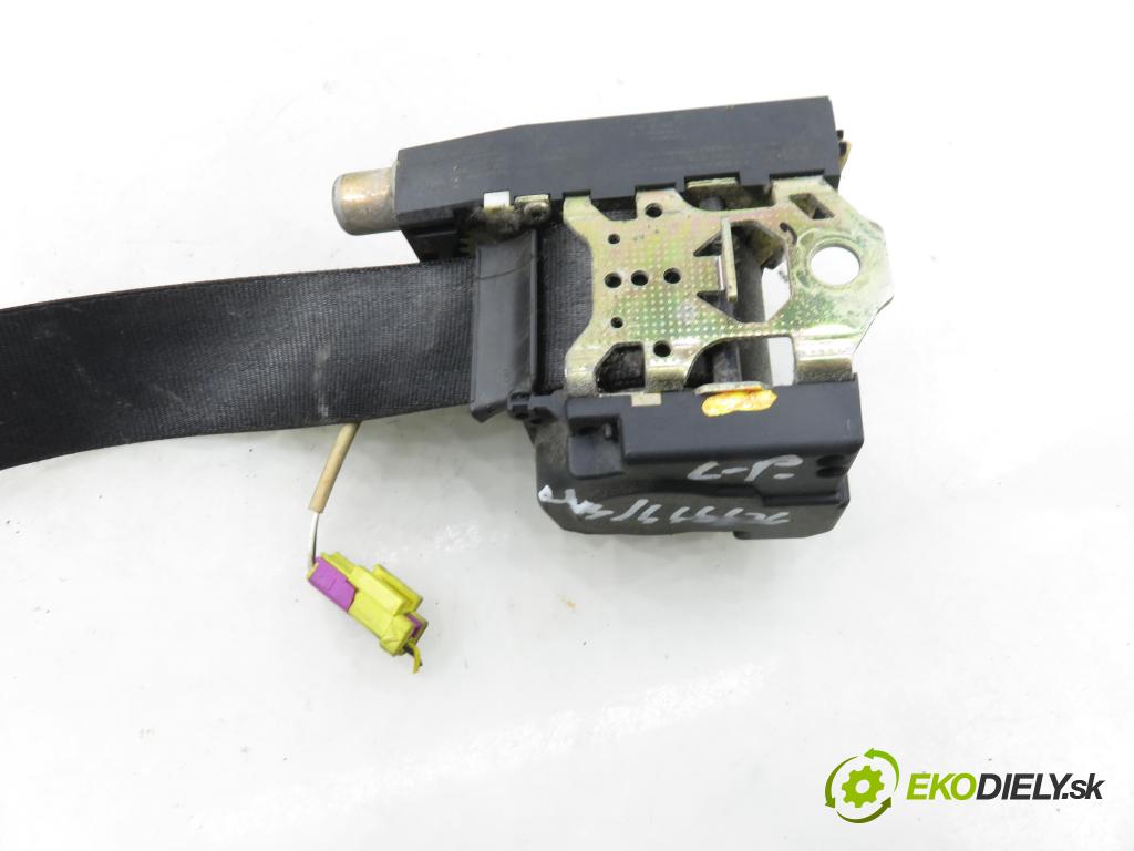 VW BORA (1J2) SEDAN 2002 66,00 1.9 TDI 90 - ALH 1896,00 držák BEZPEČNOST LP 1J4857705AA