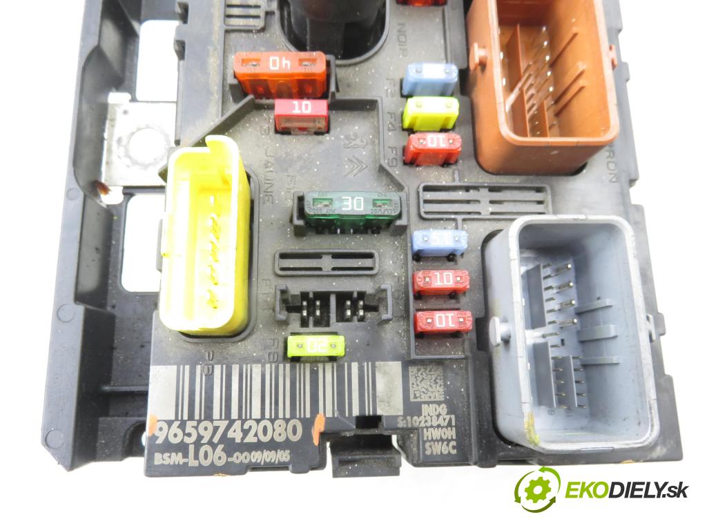 PEUGEOT 307 (3A/C) HB 2005 66,00 1.6 HDi 90 - 9HX (DV6ATED4) 1560,00 MODUL BSM 9659742080