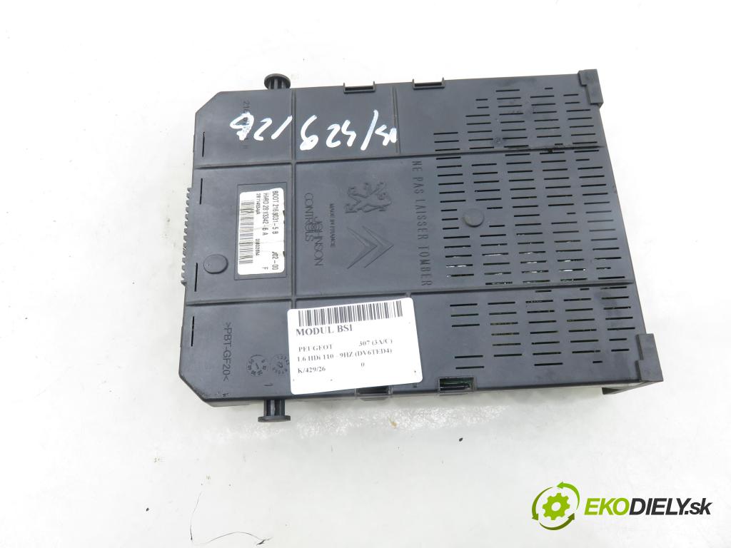 PEUGEOT 307 (3A/C) HB 2005 66,00 1.6 HDi 90 - 9HX (DV6ATED4) 1560,00 MODUL BSI 9660105680