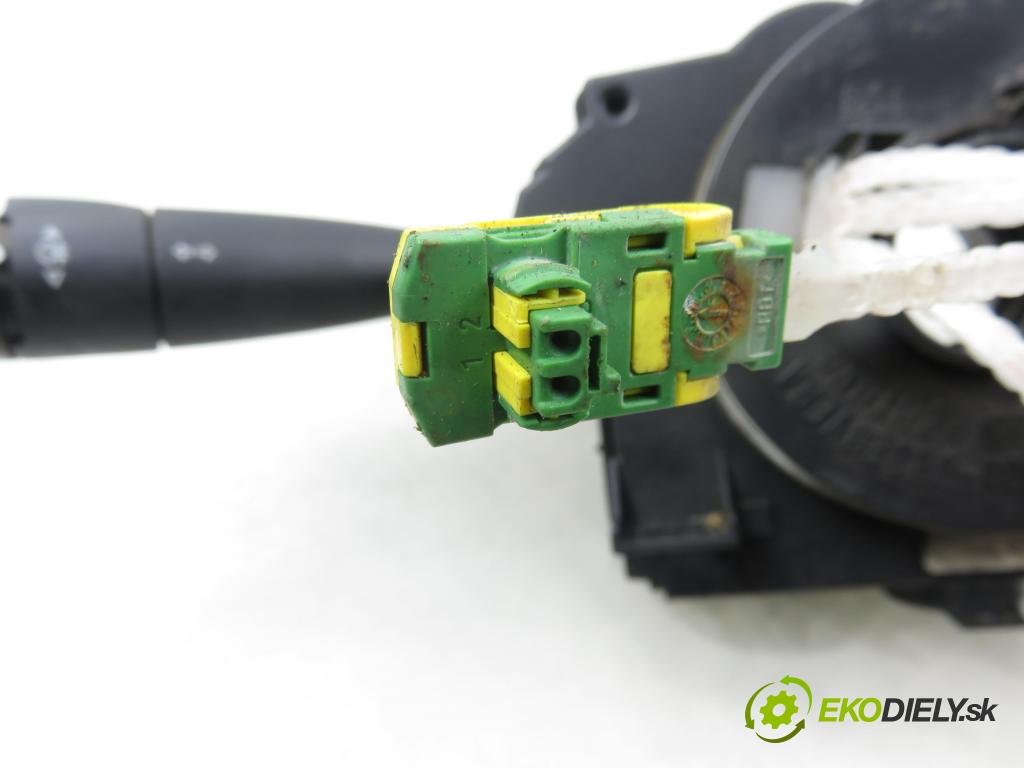 PEUGEOT 307 (3A/C) HB 2005 66,00 1.6 HDi 90 - 9HX (DV6ATED4) 1560,00 páčka/prepínač 96605601XT