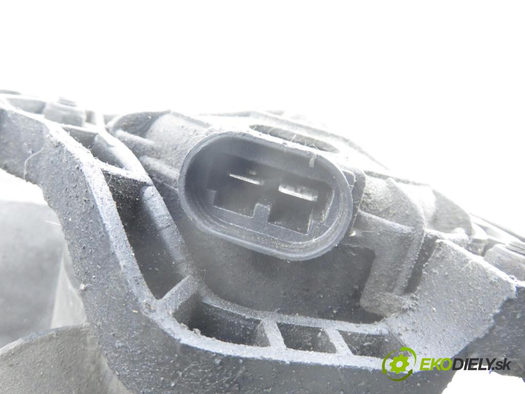 RENAULT TRAFIC II Autobus (JL) BUS 2002 74,00 1.9 dCI 100 (JL0C) - F9Q 760 1870,00 ventilátor chladič vody 1831199016