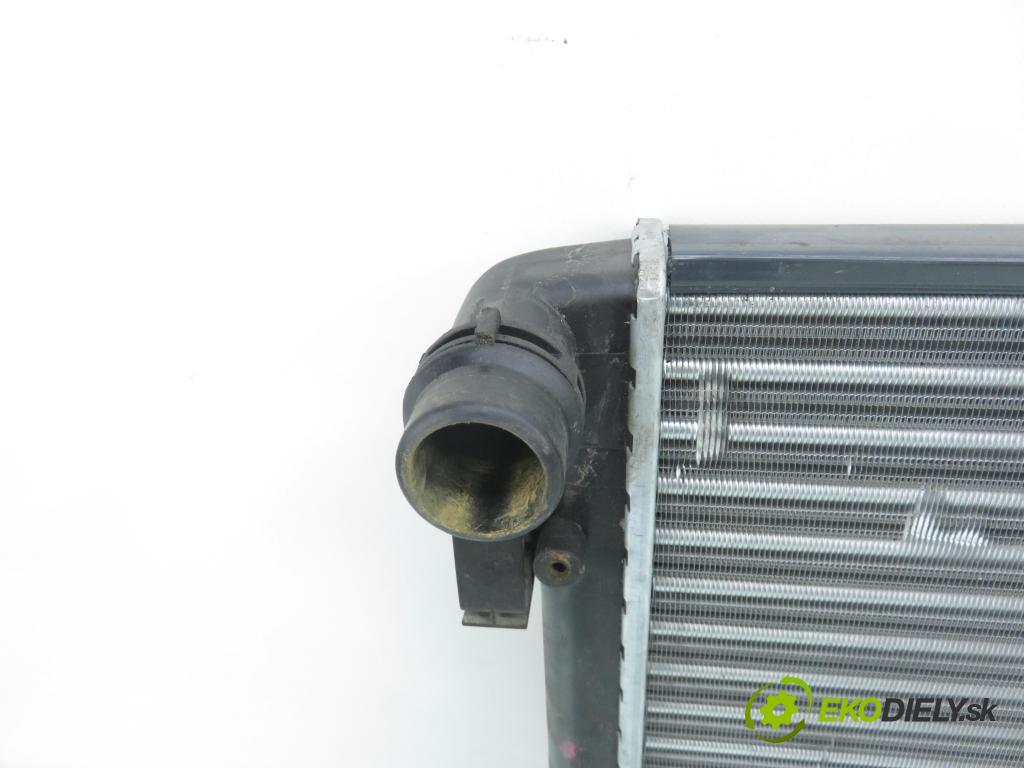 VW BORA (1J2) SEDAN 2002 66,00 1.9 TDI 90 - ALH 1896,00 chladič vody