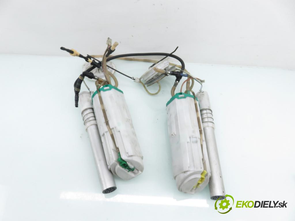 VW PHAETON (3D1, 3D2, 3D3, 3D4, 3D6, 3D7, 3D8, 3D9) SEDAN 2006 165,00 3.0 TDI 2967,00 Pumpa paliva 0919088 ; 81115710