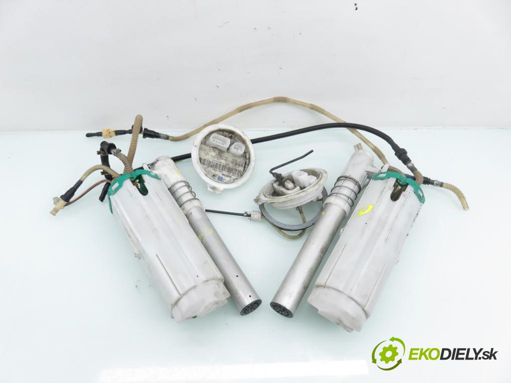 VW PHAETON (3D1, 3D2, 3D3, 3D4, 3D6, 3D7, 3D8, 3D9) SEDAN 2006 165,00 3.0 TDI 2967,00 Pumpa paliva 0919088 ; 81115710