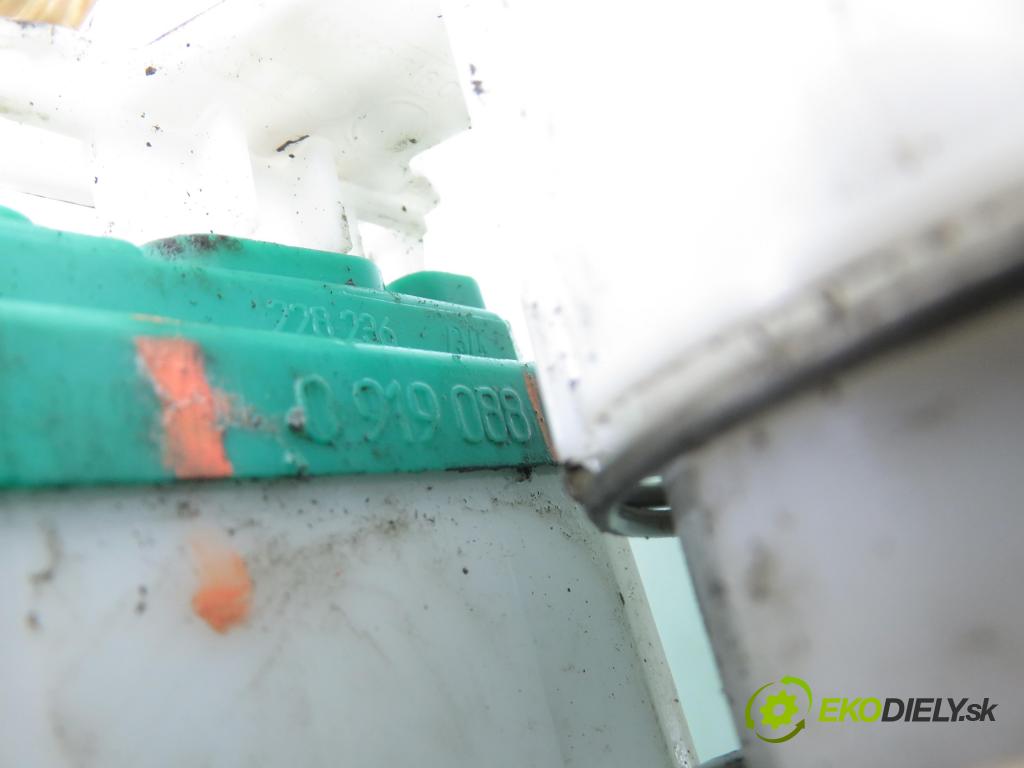 VW PHAETON (3D1, 3D2, 3D3, 3D4, 3D6, 3D7, 3D8, 3D9) SEDAN 2006 165,00 3.0 TDI 2967,00 Pumpa paliva 0919088 ; 81115710