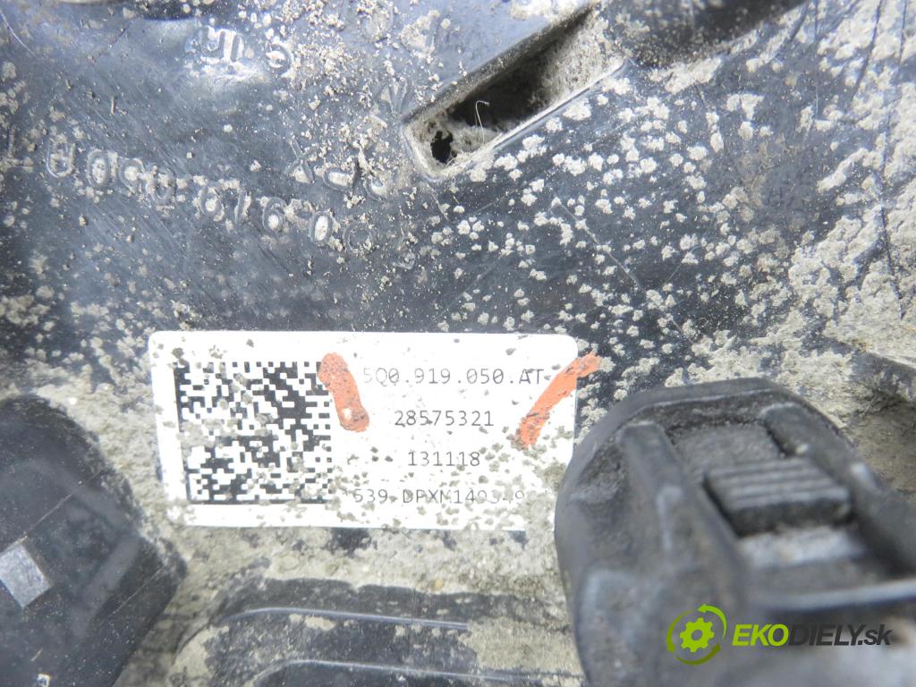 VW GOLF VII Variant (BA5, BV5) KOMBI 2019 850,00 1.6 TDI CR 115 - DGTE 1598,00 Pumpa paliva 5Q0919050AT ; 28575321