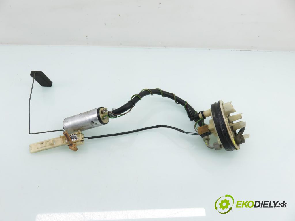 AUDI 80 (8C, B4) SEDAN 1993 85,00 2.0 E 115 - ABK 1984,00 Pumpa paliva 8A0201319