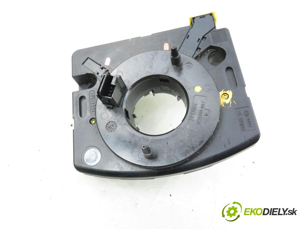 VW GOLF IV (1J1) HB 2003 55,00 1.4 16V - BCA 1390,00 PÁSKA: air BAG 1J0959654AP