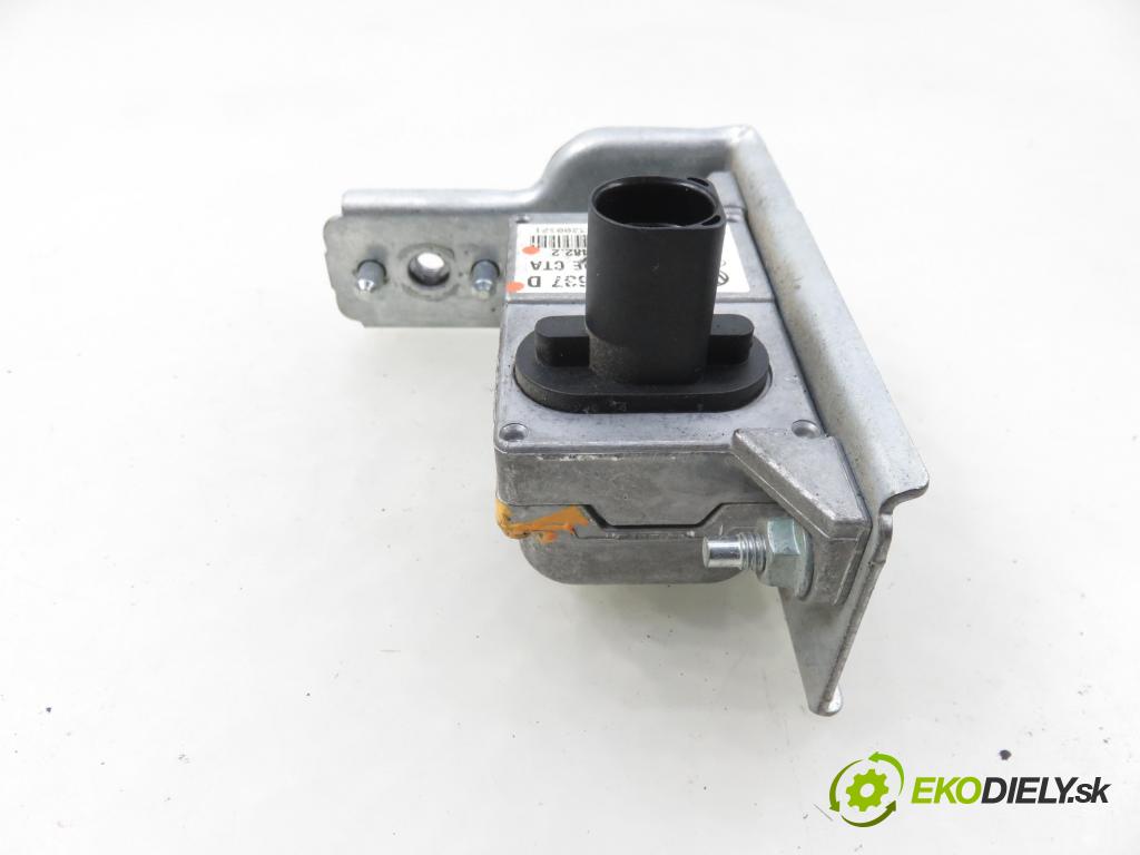 VW GOLF IV (1J1) HB 2003 55,00 1.4 16V - BCA 1390,00 Snímač ESP 1J1907637D ; 10098004822