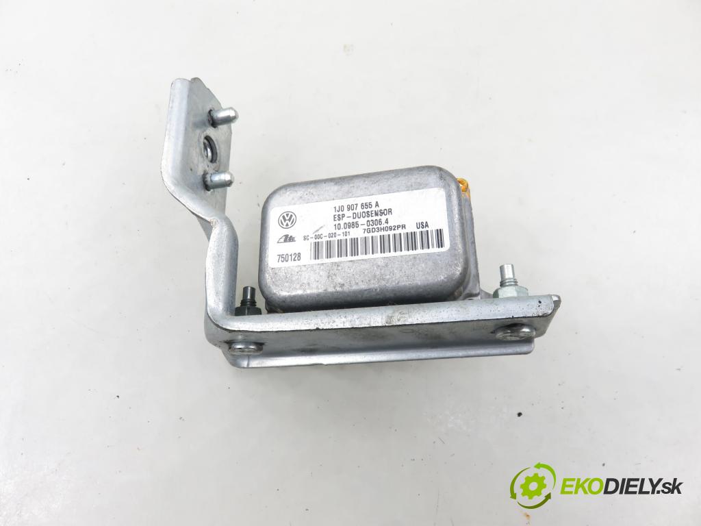 VW GOLF IV (1J1) HB 2003 55,00 1.4 16V - BCA 1390,00 Snímač ESP 1J1907637D ; 10098004822