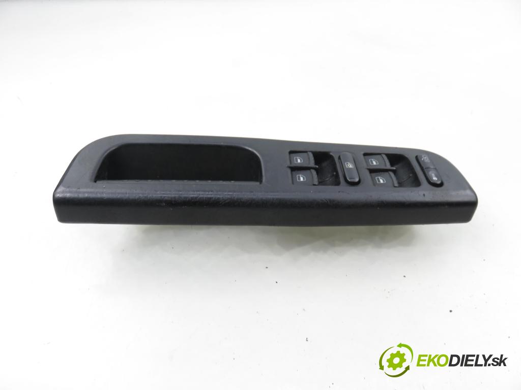 VW GOLF IV (1J1) HB 2003 55,00 1.4 16V - BCA 1390,00 Panel ovládania okien 1J4959857D