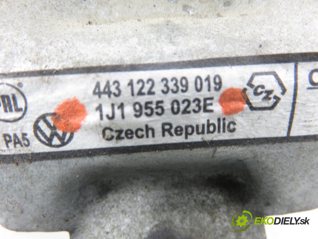 VW GOLF IV (1J1) HB 2003 55,00 1.4 16V - BCA 1390,00 MECHANISMUS/ motorek stěračů 1J1955023E ; 1J1955113C