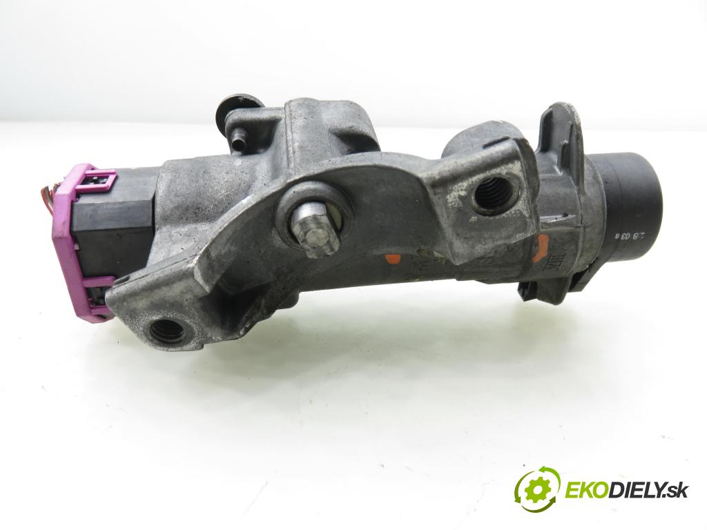 VW GOLF IV (1J1) HB 2003 55,00 1.4 16V - BCA 1390,00 spinačka 4B0905851C (Spínacia skrinka)