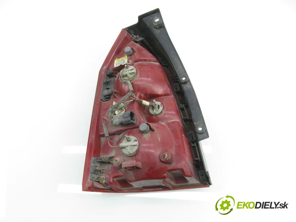 HYUNDAI TUCSON (JM) SUV 2005 83,00 2.0 CRDi 4WD 113 - D4EA 1991,00 světlo pravé zadní 924022E010