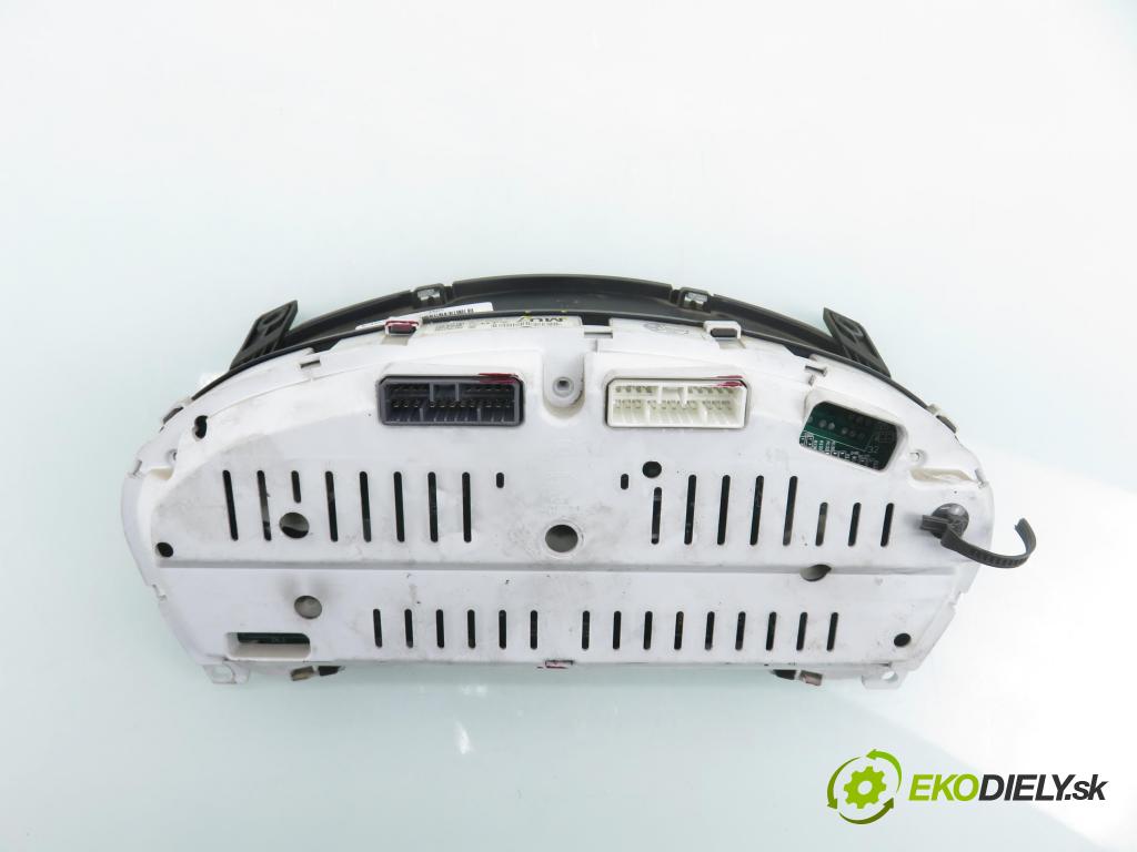 HYUNDAI TUCSON (JM) SUV 2005 83,00 2.0 CRDi 4WD 113 - D4EA 1991,00 Prístrojovka elektrický 940132E420