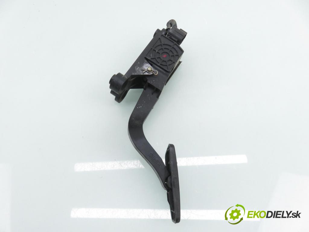 HYUNDAI TUCSON (JM) SUV 2005 83,00 2.0 CRDi 4WD 113 - D4EA 1991,00 potenciometr plynového pedálu  (Potenciometr plynového pedálu)