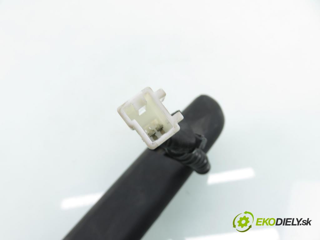 HYUNDAI TUCSON (JM) SUV 2005 83,00 2.0 CRDi 4WD 113 - D4EA 1991,00 SVĚTLO bŕzd