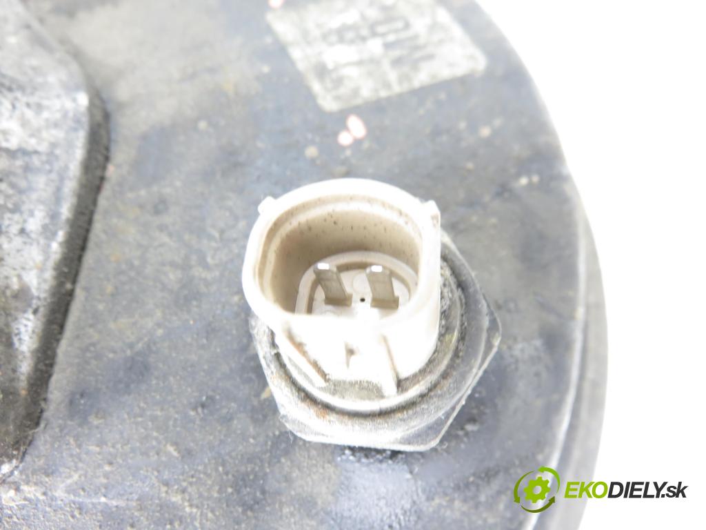 HYUNDAI TUCSON (JM) SUV 2005 83,00 2.0 CRDi 4WD 113 - D4EA 1991,00 Posilovač 585002E450 (Servočerpadlo)