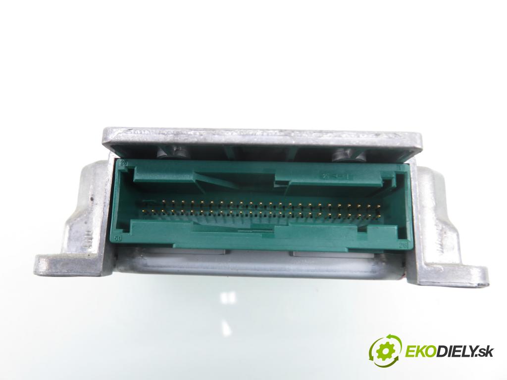 HYUNDAI TUCSON (JM) SUV 2005 83,00 2.0 CRDi 4WD 113 - D4EA 1991,00 MODUL air BAG 959102E700 ; 4079344473 ; SA310230000