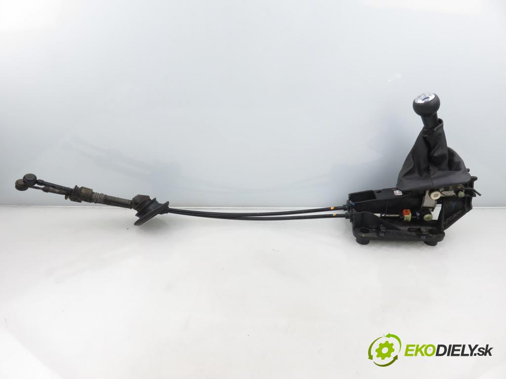 PEUGEOT 307 (3A/C) HB 2005 66,00 1.6 HDi 90 - 9HX (DV6ATED4) 1560,00 ZVEDÁK: 9657303580