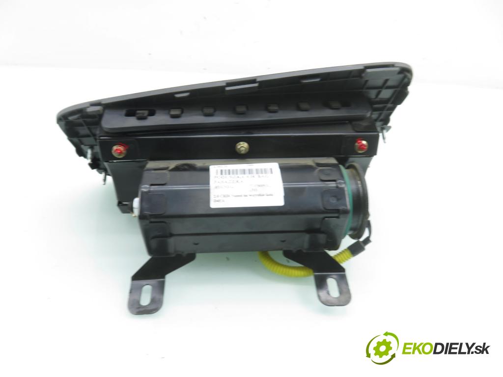 HYUNDAI TUCSON (JM) SUV 2005 83,00 2.0 CRDi 4WD 113 - D4EA 1991,00 AirBag air BAG CESTUJÍCÍ: