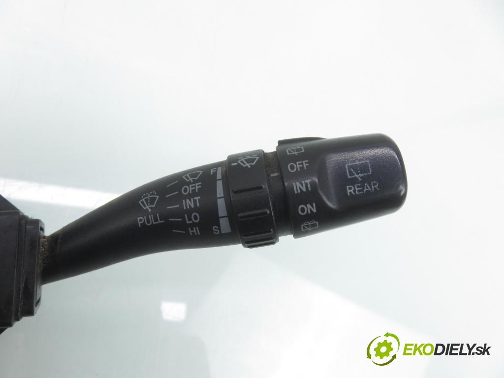 HYUNDAI TUCSON (JM) SUV 2005 83,00 2.0 CRDi 4WD 113 - D4EA 1991,00 páčka/prepínač