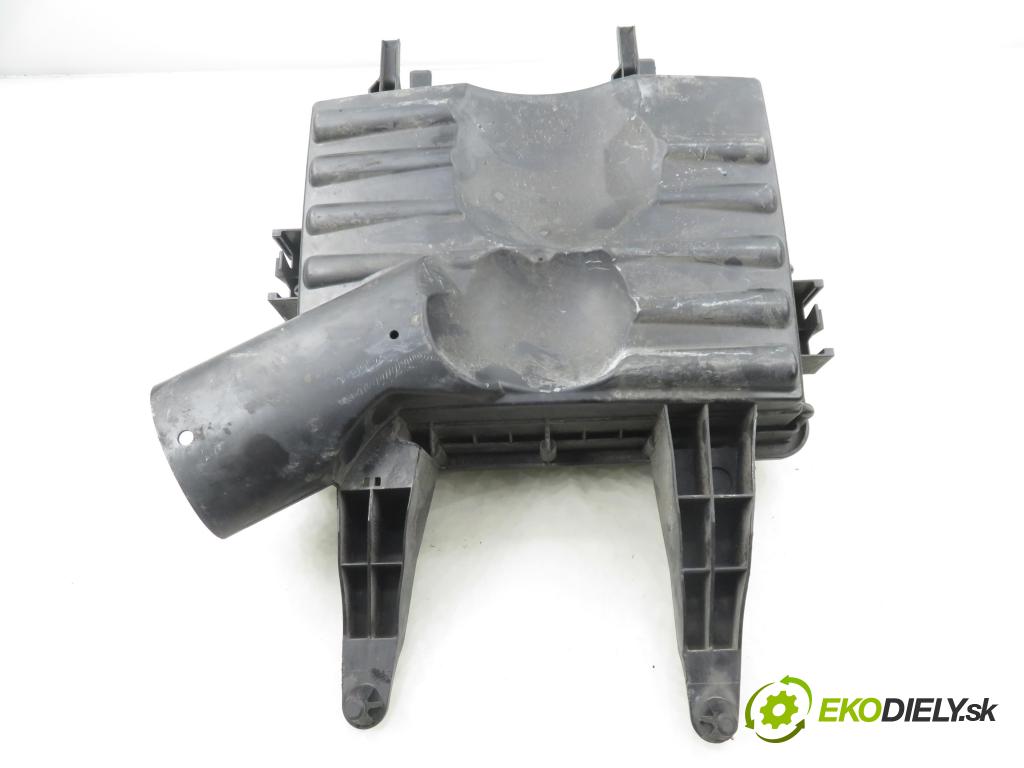 MERCEDES-BENZ SPRINTER 3,5-t Skrzynia (906) FURGON 2011 95,00 313 CDI (906.631, 906.633, 906.635, 906.637) - OM  2143,00 obal filtra vzduchu 0000907801 (Kryt vzduchového filtru)