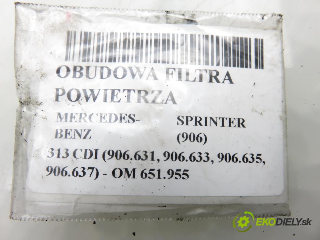 MERCEDES-BENZ SPRINTER 3,5-t Skrzynia (906) FURGON 2011 95,00 313 CDI (906.631, 906.633, 906.635, 906.637) - OM  2143,00 obal filtra vzduchu 0000907801 (Kryt vzduchového filtru)