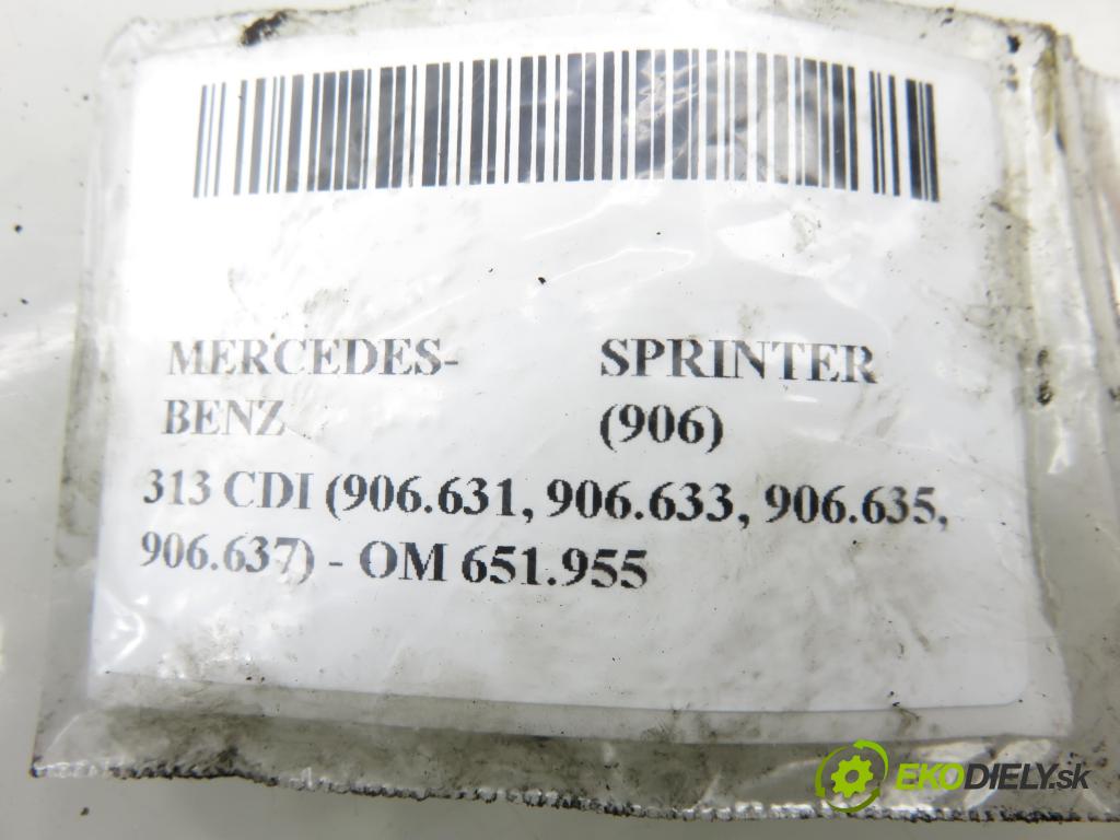 MERCEDES-BENZ SPRINTER 3,5-t Skrzynia (906) FURGON 2011 95,00 313 CDI (906.631, 906.633, 906.635, 906.637) - OM  2143,00 Pumpa vody 6512011509 (Vodná pumpa)