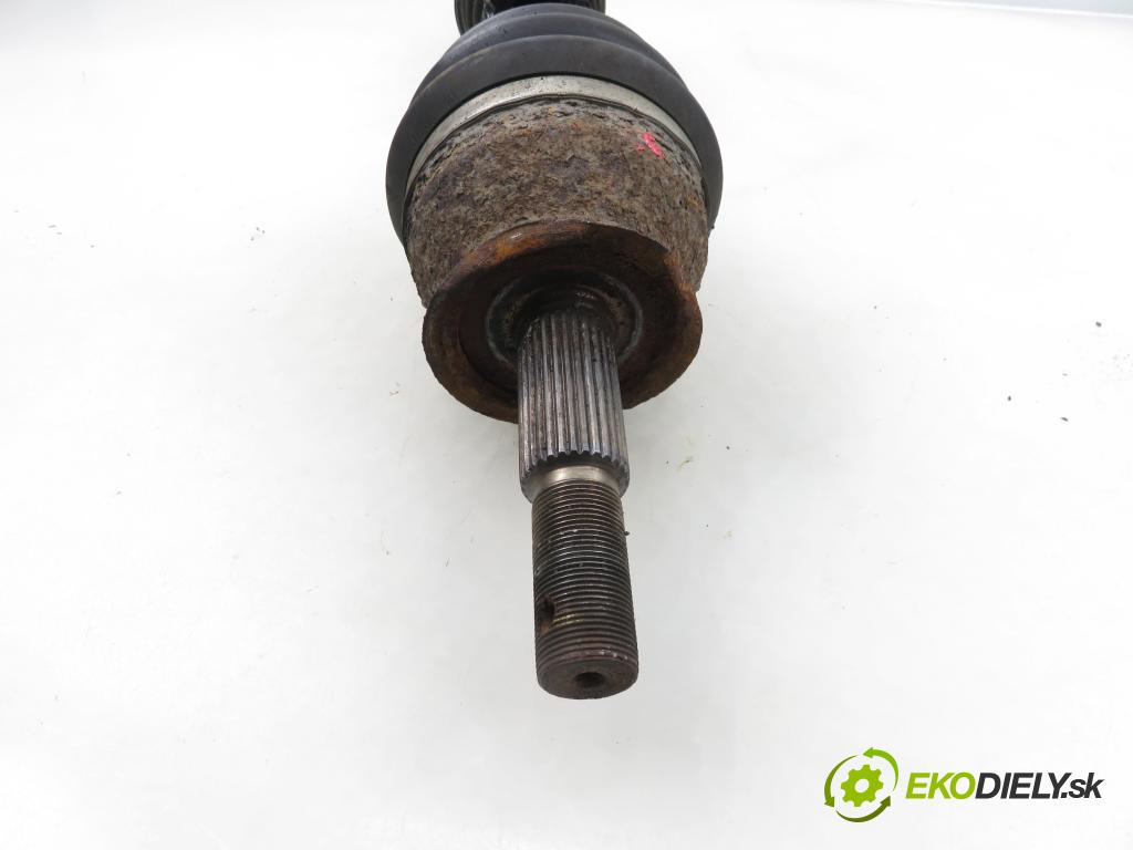 NISSAN NP300 NAVARA (D40) PICK-UP 2006 126,00 2.5 dCi 171 2488,00 Poloos PP