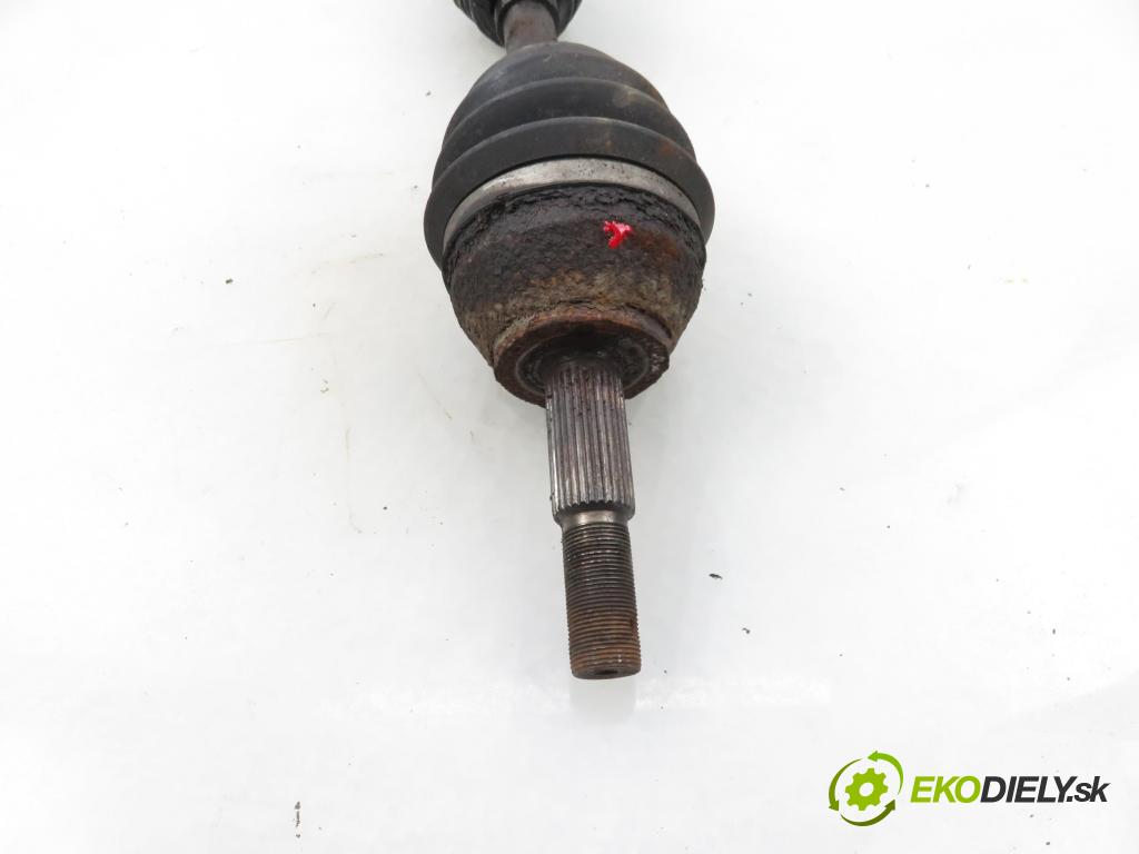 NISSAN NP300 NAVARA (D40) PICK-UP 2006 126,00 2.5 dCi 171 2488,00 Poloos LP